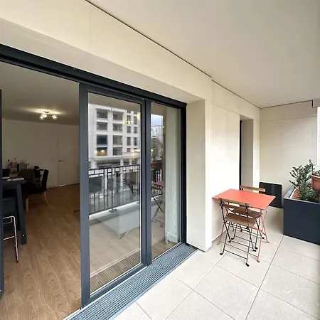 Bel Appart + Balcon Proche Paris سانت أويه